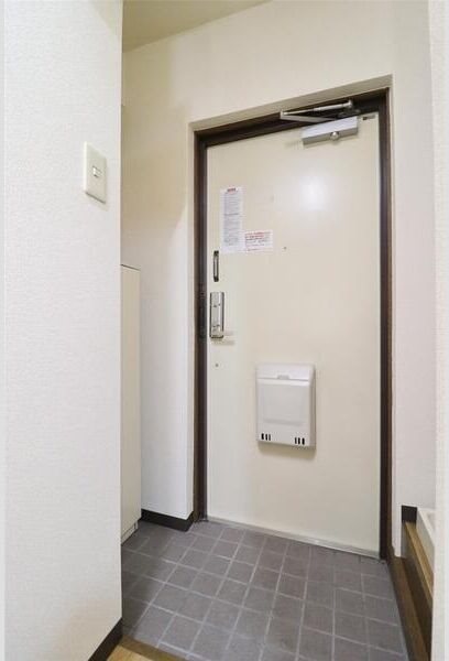 MAISON SKYHAWK 玄関