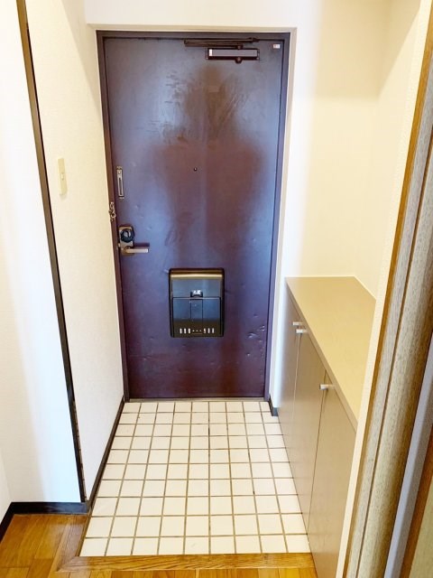 稲元ビル東伊場 玄関