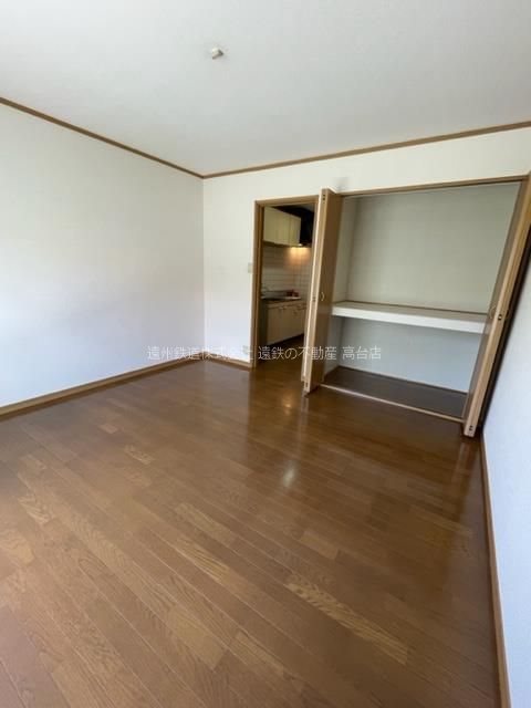 メゾネットサンゴ ベッドルーム