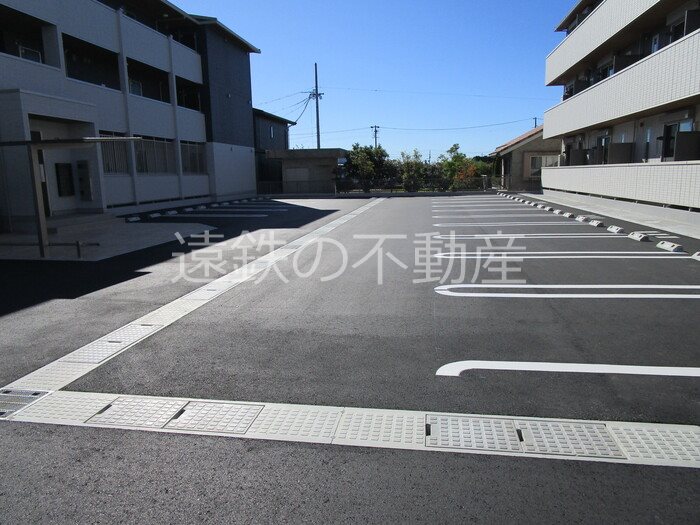 ひより 駐車場