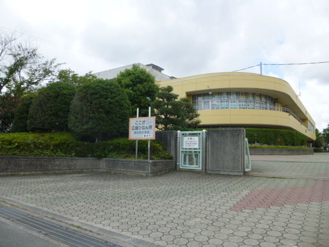 サンライズ本郷 中学校