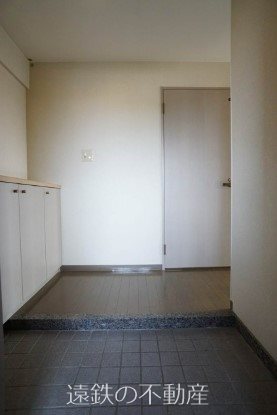 グランヴィ和合 玄関