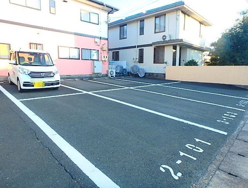 フォレストヴィラⅠ 駐車場