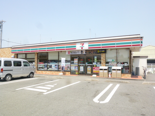 ラ　フォンテーヌ コンビニ