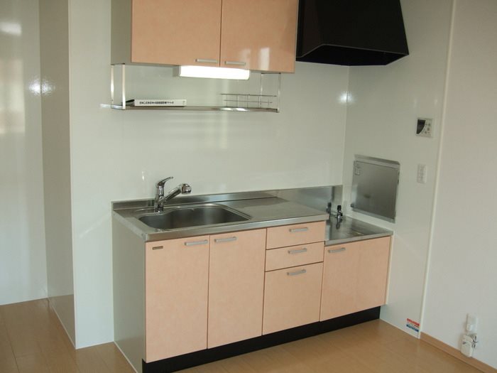 ロイヤルタウン染地台Ａ キッチン