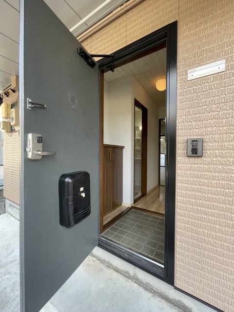 ミーテルーチェ村松 玄関