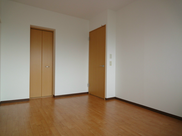 ベルフラワー壱番館  ベッドルーム