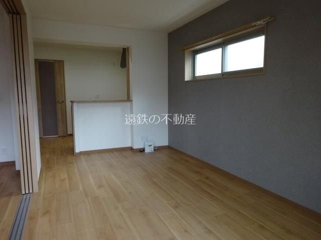 ベレッツァ神田町Ⅰ リビング