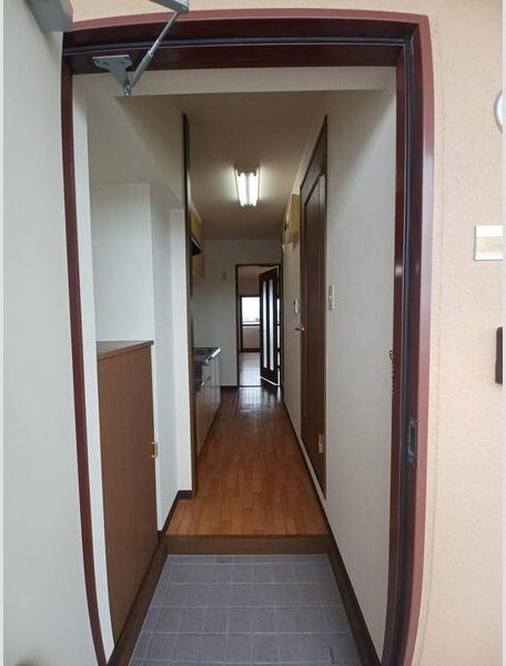 カモミール・ガーデン 玄関