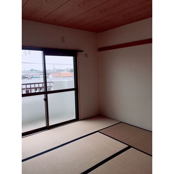 マンションカズ ベッドルーム