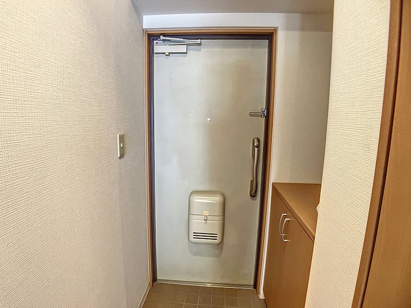 ヴィーブル野口 玄関