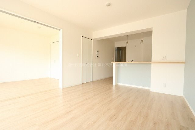 カフェ　プレッシオン リビング