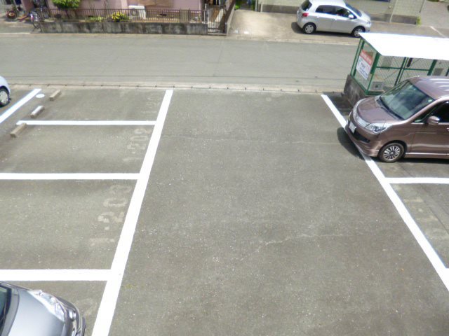ハイツコスモスⅠ 駐車場