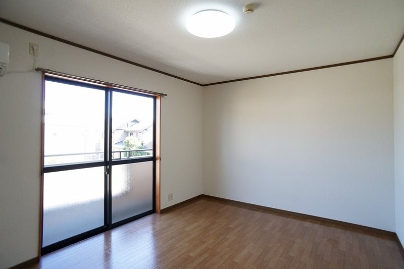 ローズガーデン ベッドルーム