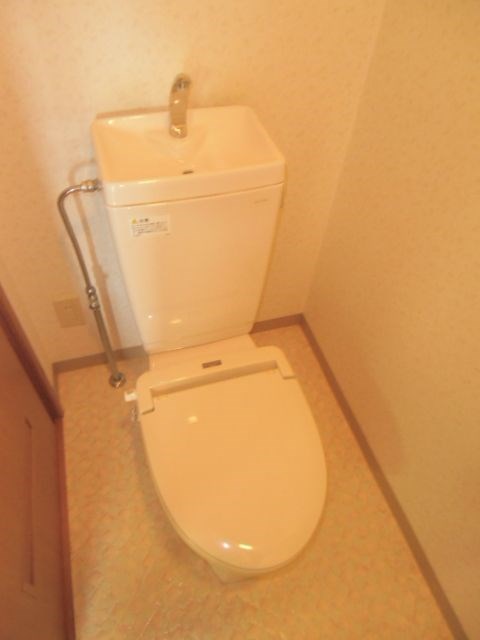 ラフィーネ掛川ｃⅢ トイレ