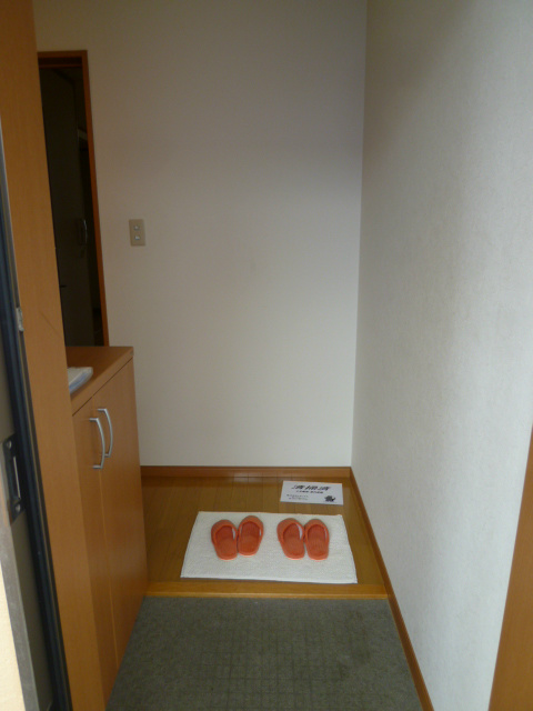 ウエダハイツ 玄関