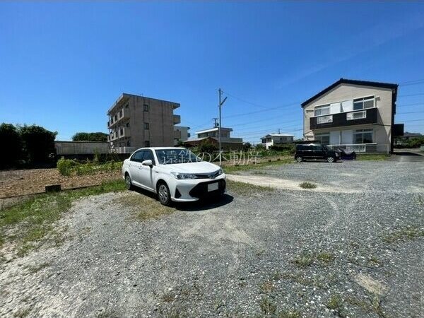サンライフ高浜 駐車場