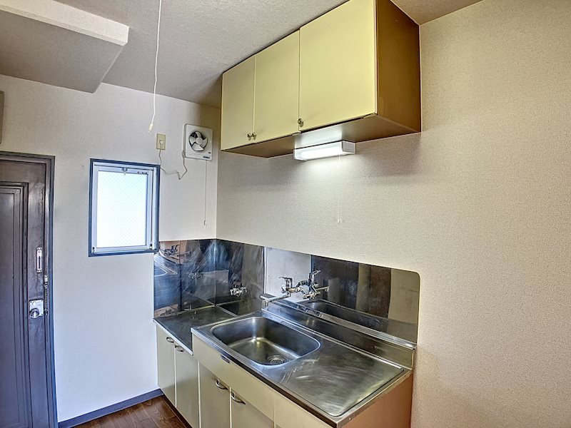 グローリアルS キッチン