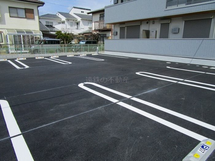 D-Hills名塚町 駐車場