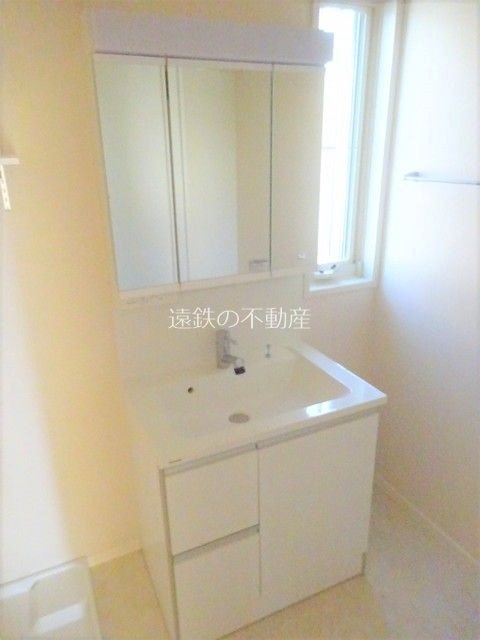 エコタウン三島 洗面所