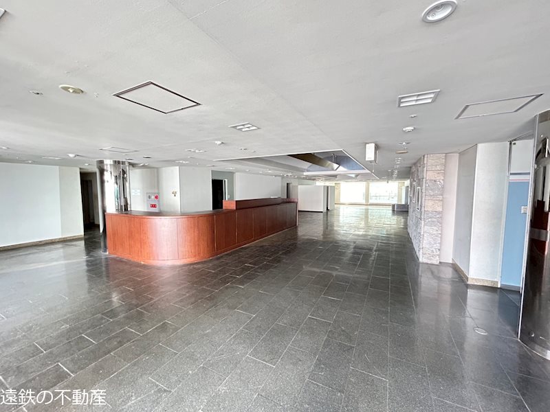 佐鳴湖パークタウンサウス（スポーツ棟） 玄関