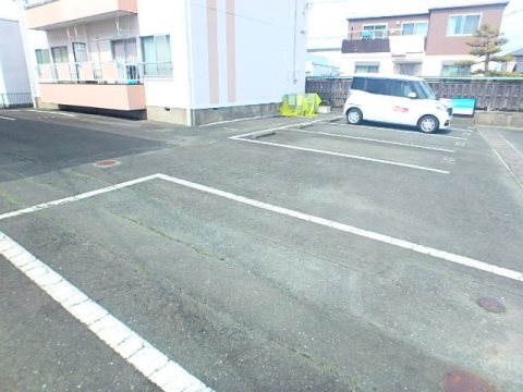 コーポ神谷Ⅱ 駐車場