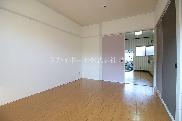 ハイツサンローズ ベッドルーム