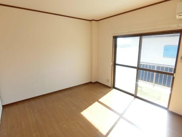 佐鳴ハイツ リビング