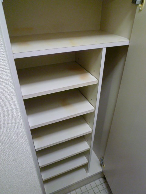 日興パレス浜松 収納