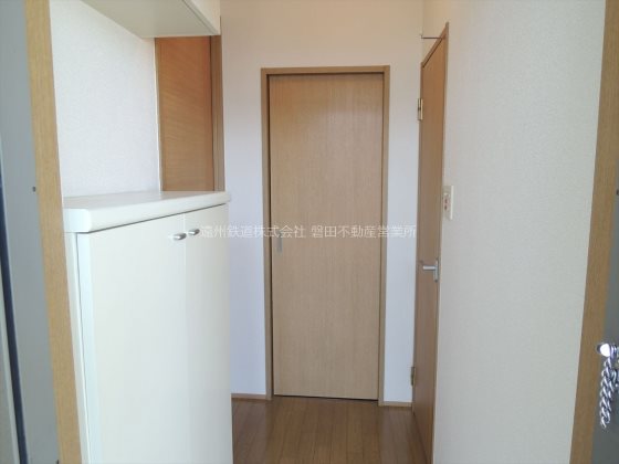 アメニティ２１ 玄関