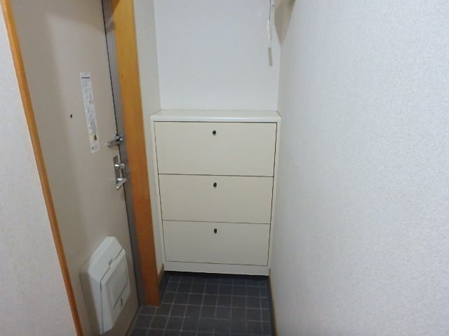 コテージ　グロースター　C 玄関