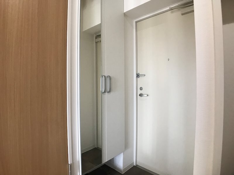 プリマヴェーラ中泉 玄関