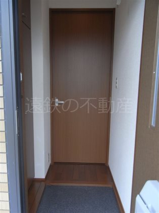 グリーンリーフII 玄関