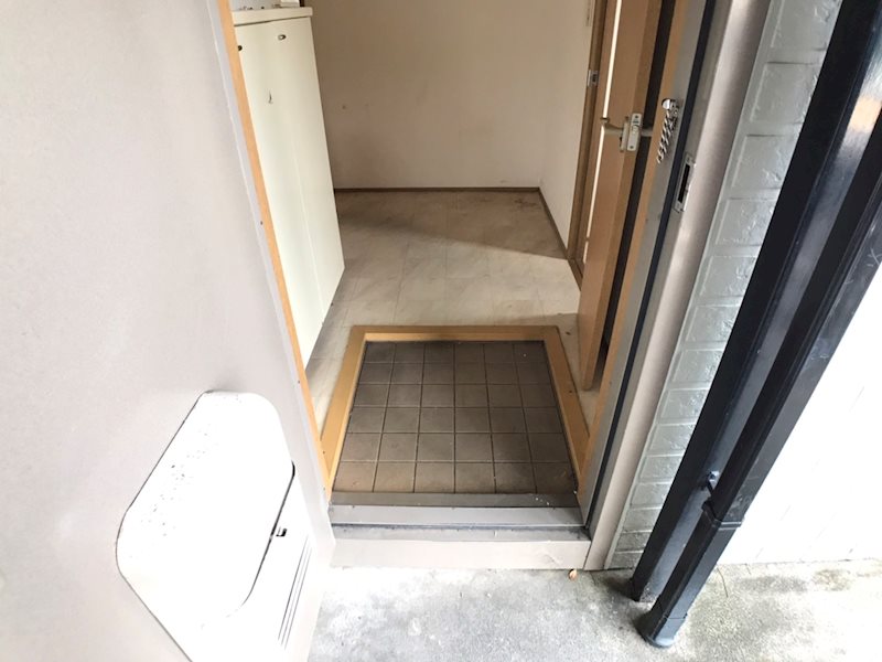 レトア 玄関