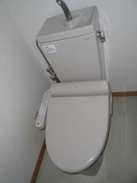 アールハウスⅡ トイレ