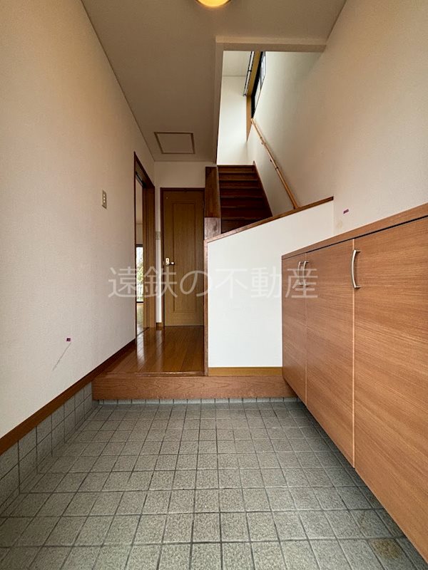 和合北4丁目戸建て 玄関