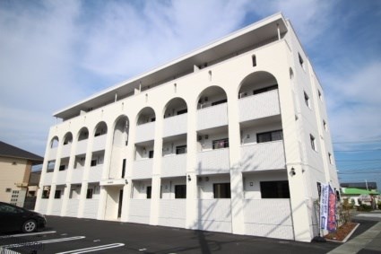 CLARINS 402号室 外観