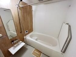 パストラル春岡　C棟 風呂画像