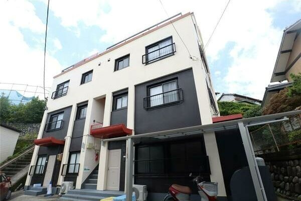 Vintage Base 1B号室 外観