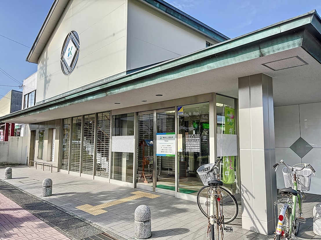 キャッスルウエストII 銀行