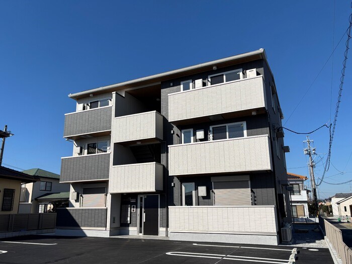 プレシャス初生 301号室 外観