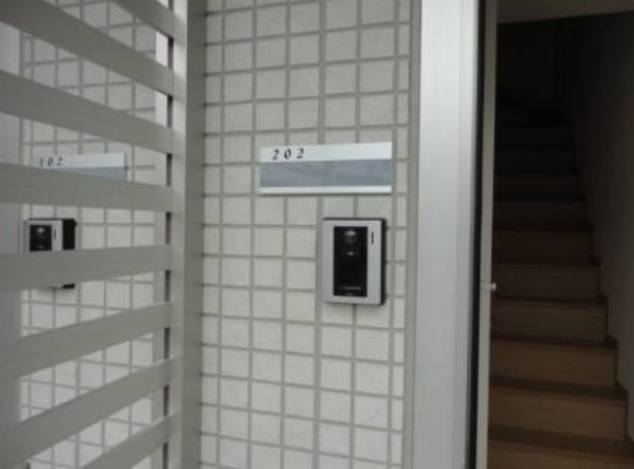 棒屋第3半田ハイツ 玄関
