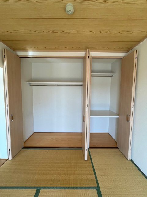 アーバンライフ曳馬I 収納