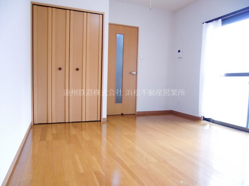 グランメゾン海老塚 リビング