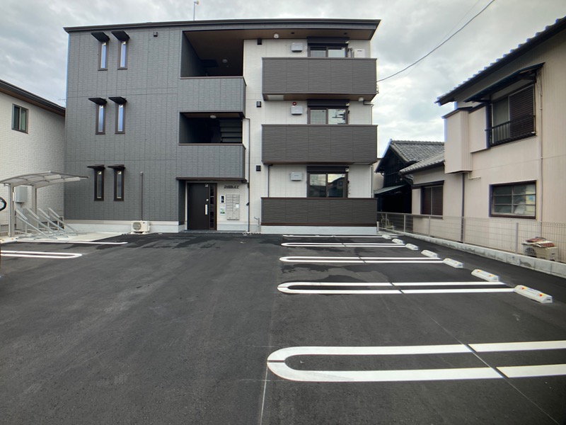 D-Hills天王 駐車場