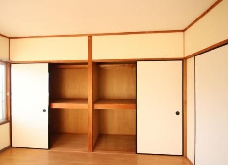 メゾンしいの木 収納