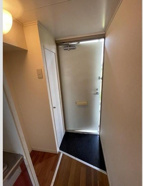 中泉ロジュマン 玄関