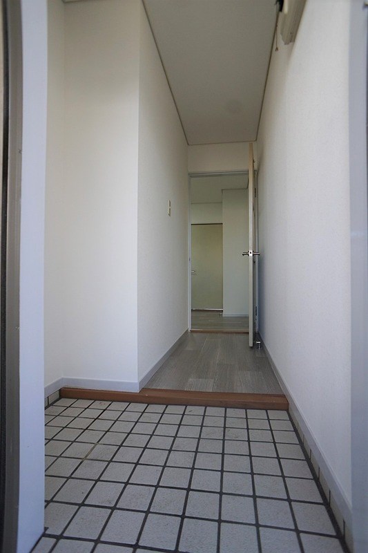 ポートアイランドTⅡ 玄関