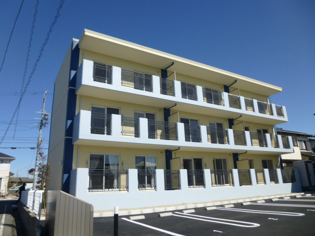 ＣＲＥＡ（クレア） 301号室 外観