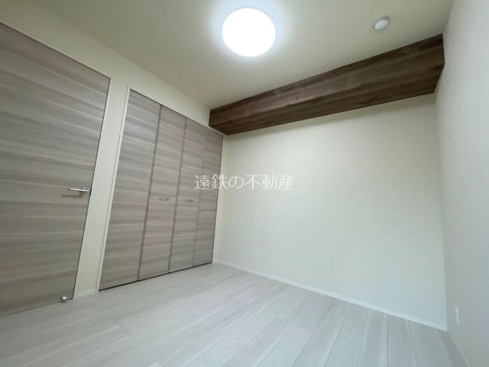 アゴスト ベッドルーム